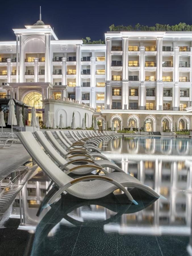 Merit Royal Diamond Hotel & Spa Karavas  外观 照片